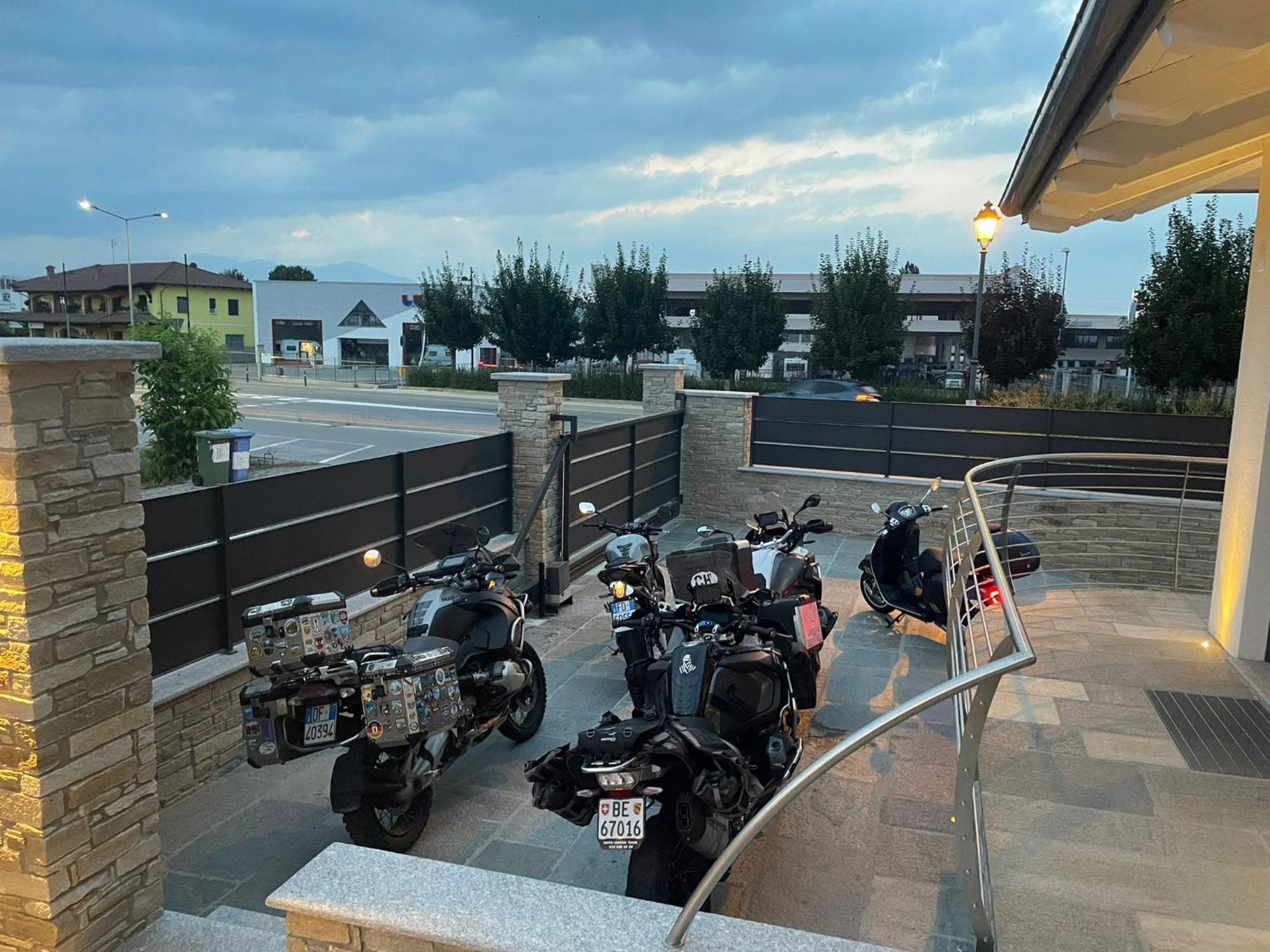 Bed And Breakfast Ma.Gi.A Cuneo Zewnętrze zdjęcie